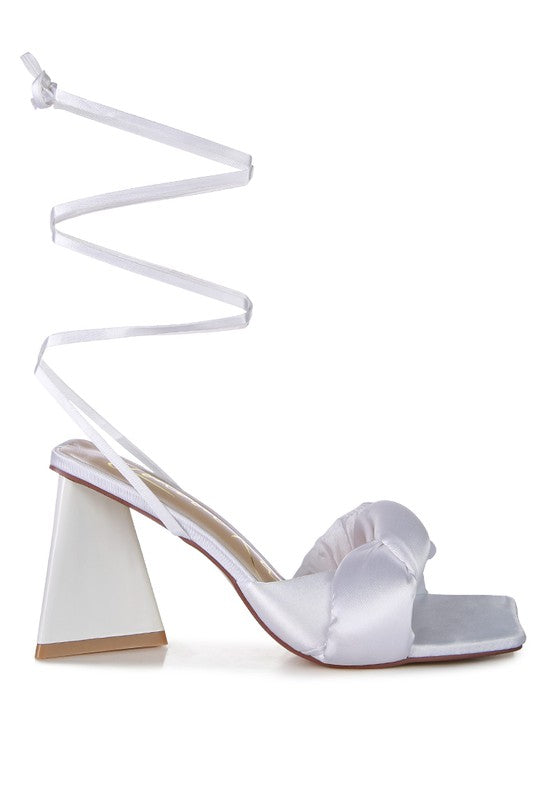 Knotted Triangular Block Heel Sandals