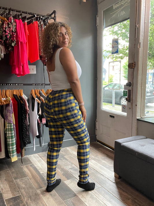 Slim Fit Plaid Jeans for Women - Summer Season