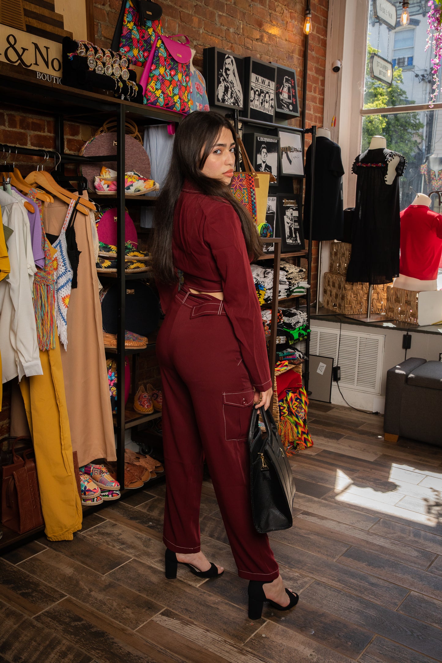 Blazer And Pants Set In Burgundy estilomunecaboutique