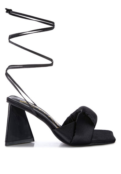 Knotted Triangular Block Heel Sandals