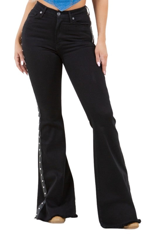 Ropin Bell Bottom Jean