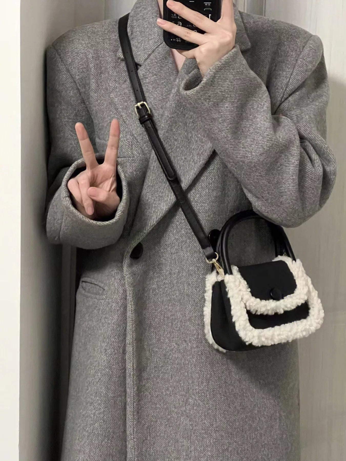 92b9d6eb75ce405f8998476951db92f3-Max-Origin