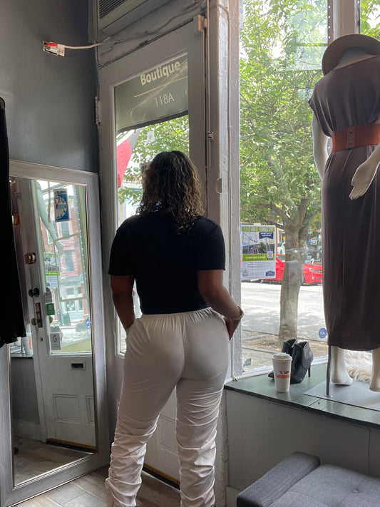 Elastic waisted ruched pants with pockets Estilo Muñeca